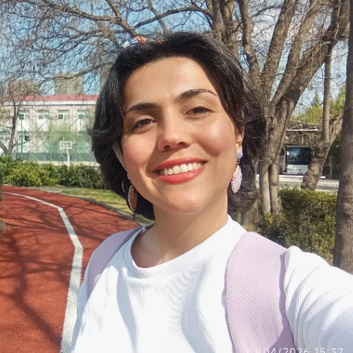 Merve İ.