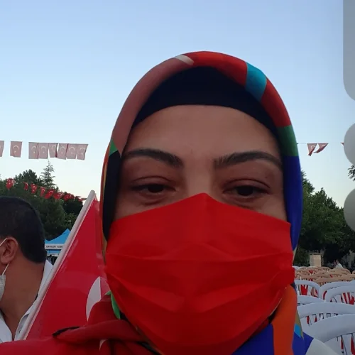 Songül G.