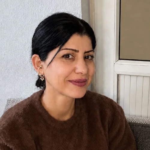 Canan Ö-
