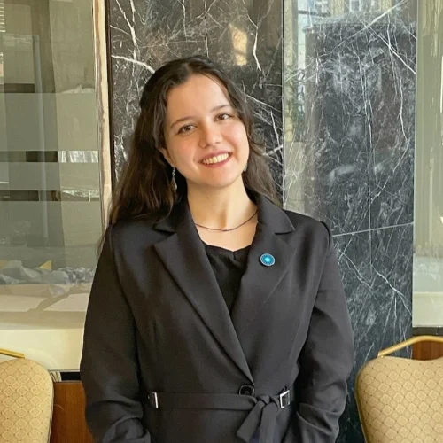 Betül E.