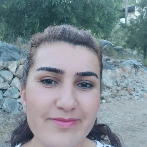 Zeynep M.-