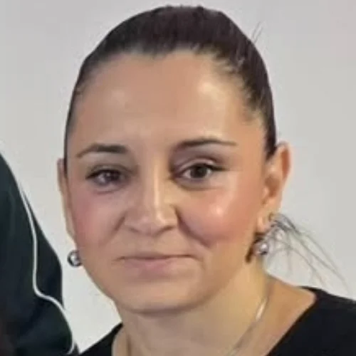 Ayşe Ceren Ş.