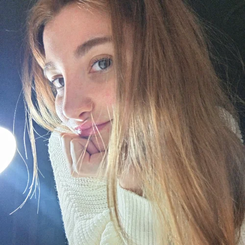 Esra S-