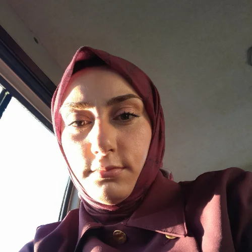 Gülşen K.-