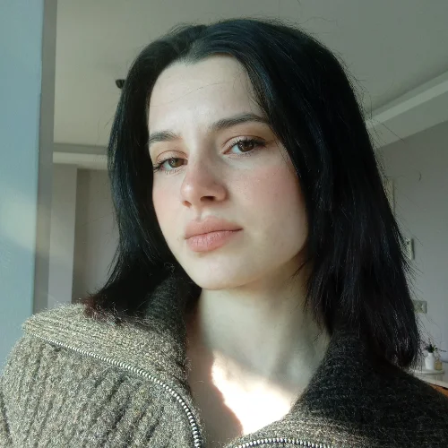Merve T.-