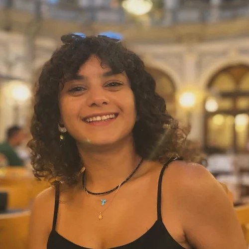 Gizem T.