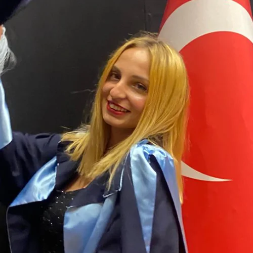 Ebru Ü.-