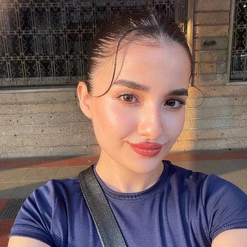 Ayşenur A-