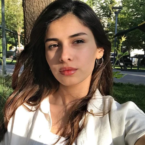 Zeynep Ş-