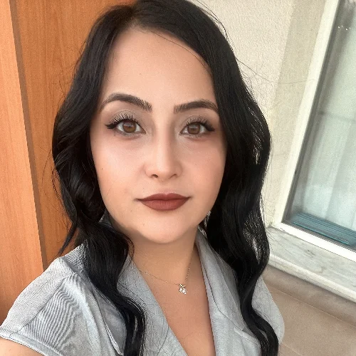 Rüveyda F-