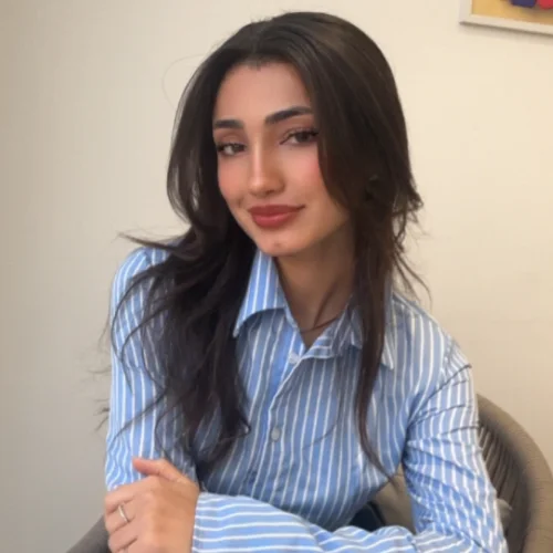 Yeliz B-