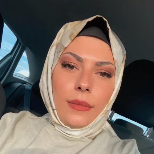 Ayşenur A-