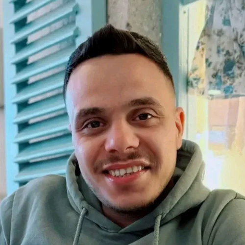 Arif P-