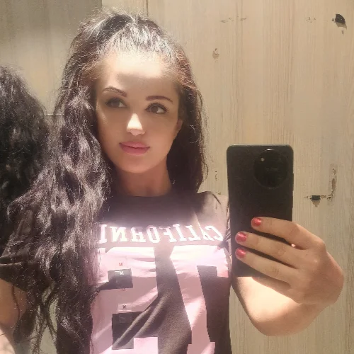 Hulya D.-