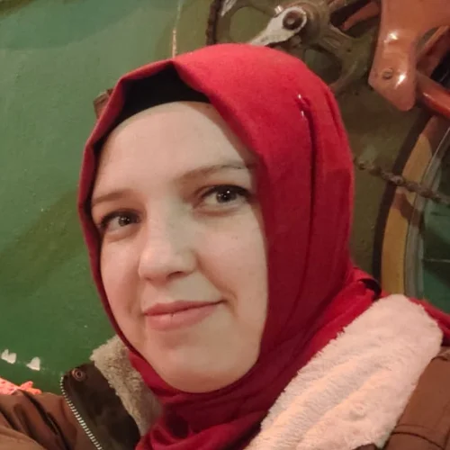 Yasemin Ö-