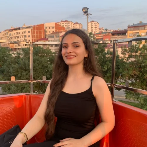 Rumeysa Y-