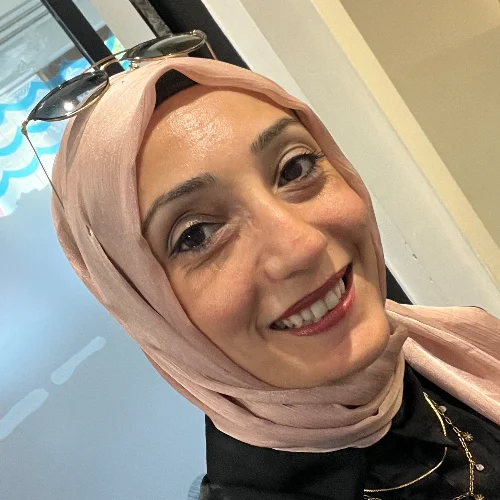 Ayşegül G-
