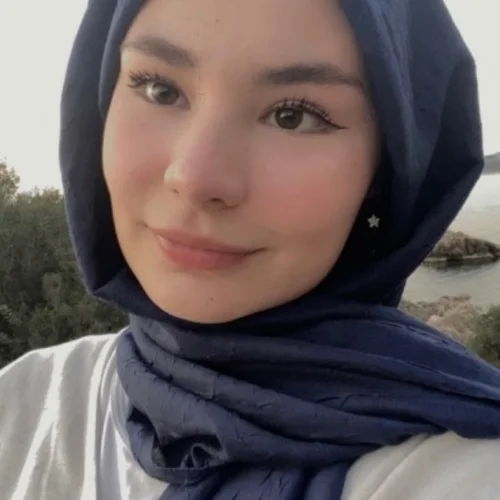 Zeynep Nazlı A-