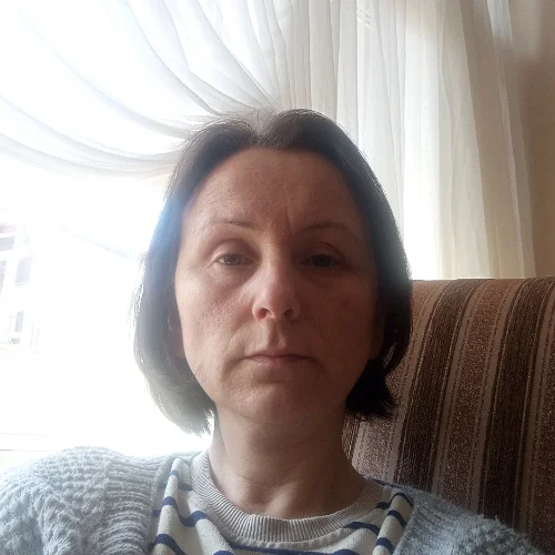 Pelin T.