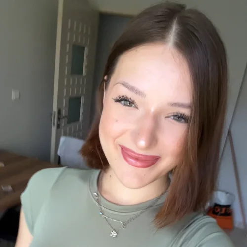 Esma Ö-