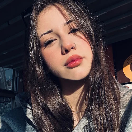 Damla Ebrar A-