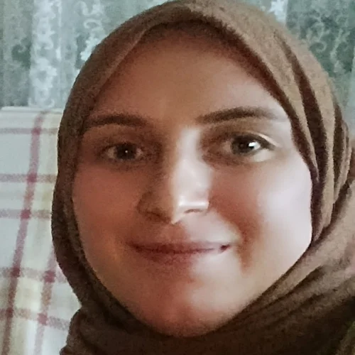 Özlem G.