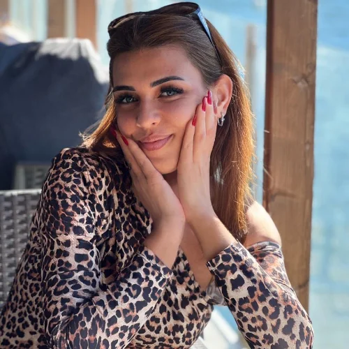 Aleyna G-