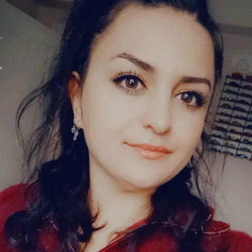 Esma Ş-