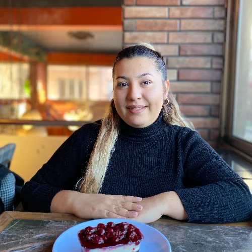 Merve E-