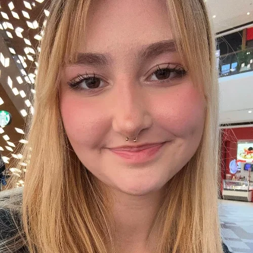 Alya Ü-