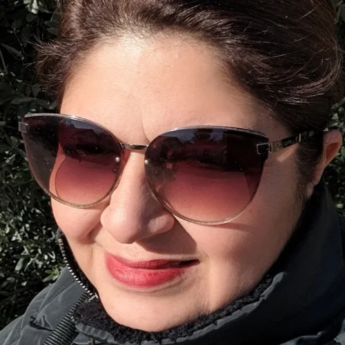 Özlem S-