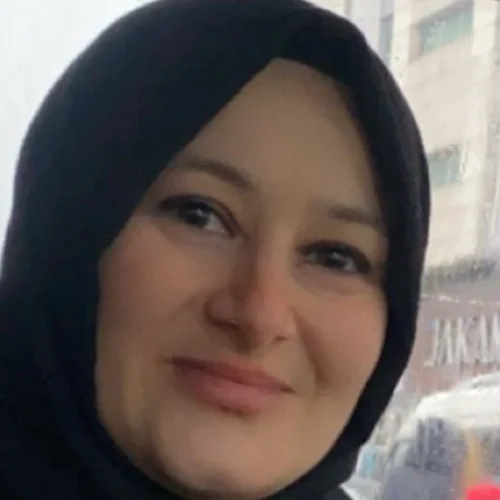 Meryem Y.
