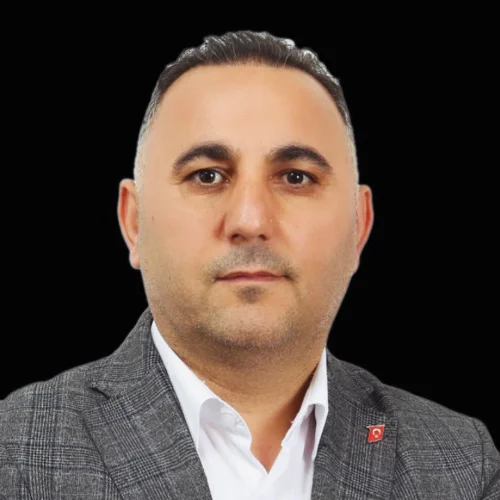 Mahmut D.
