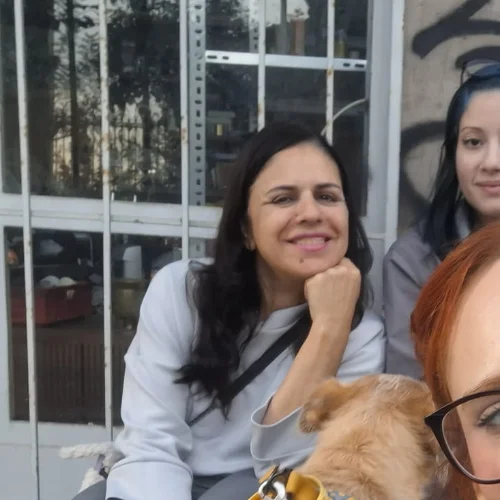 Hatice T-