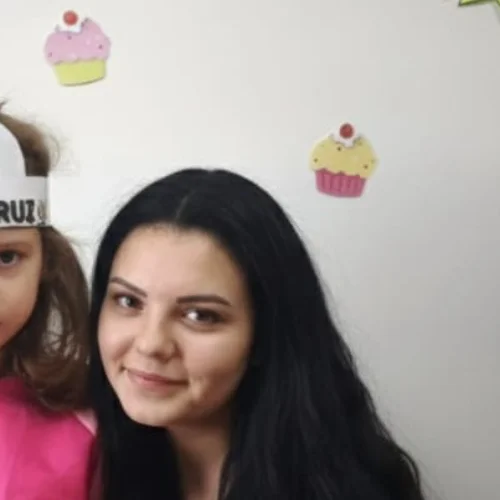 Elif İ.