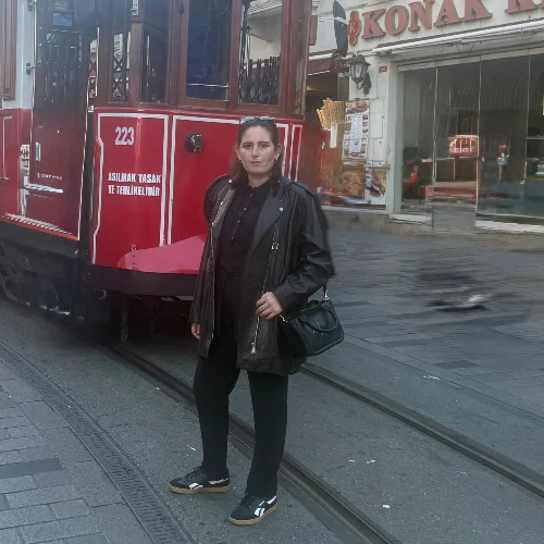 Zeynep D-