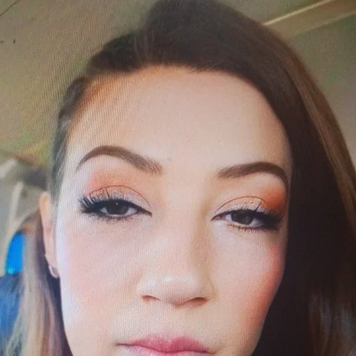 Leyla Y-