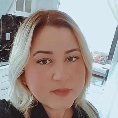 Tuğçe T-