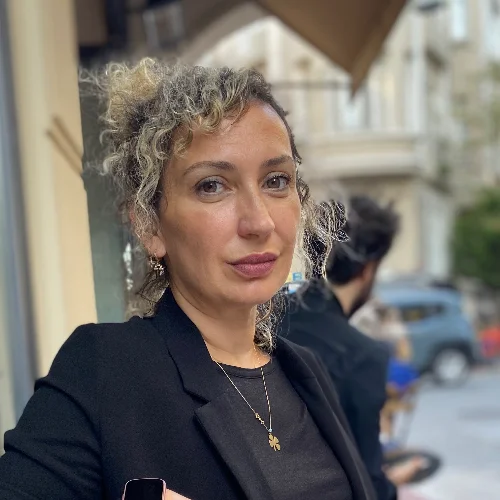 Nazlı B-