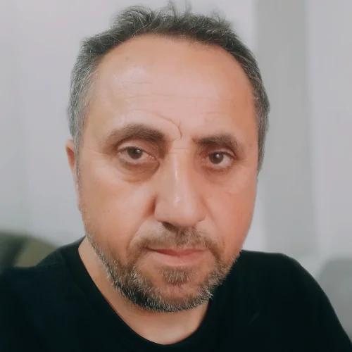 Mustafa Ç.