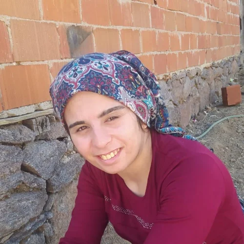 Büşra D.