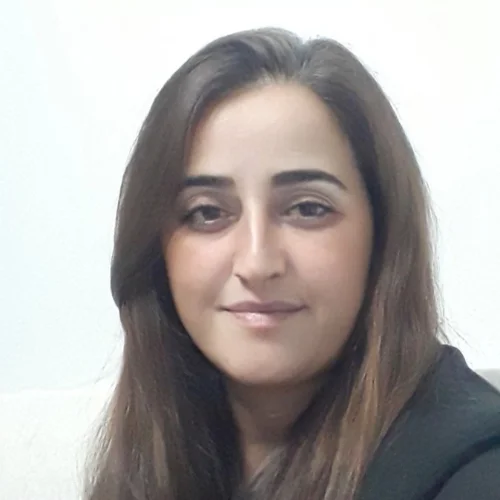 Ayşegül T-