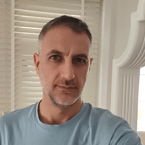 Ahmet Ş.
