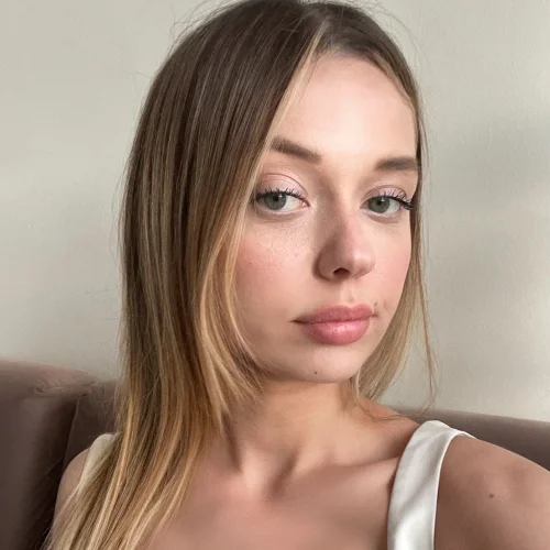 Eylül S.