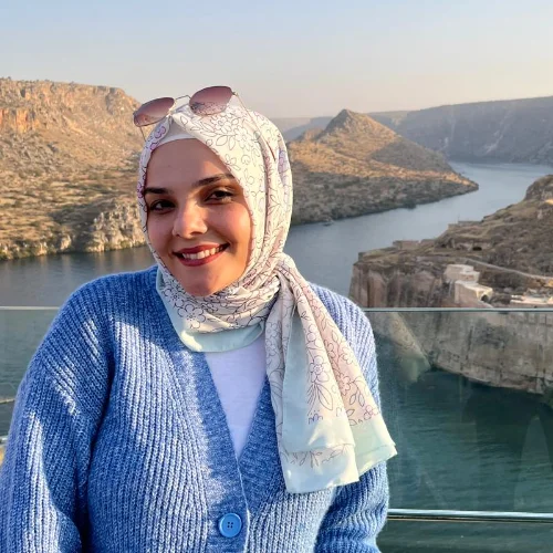 Fatma Ö.