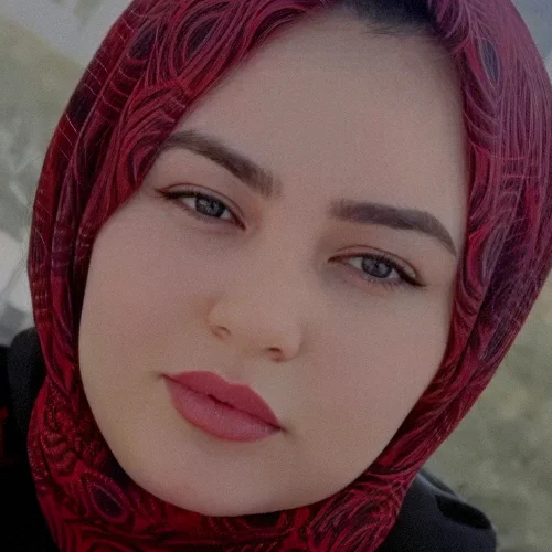 Emine D.
