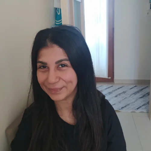 Esra Y-