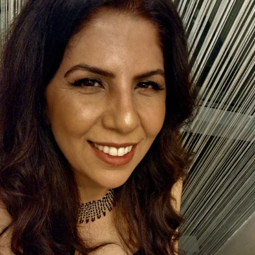 Songül B-