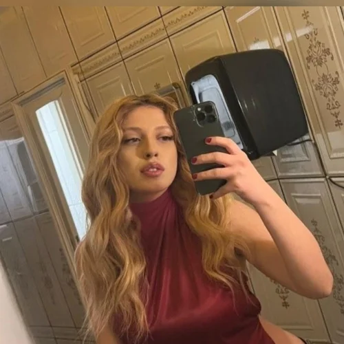 Dilara U-