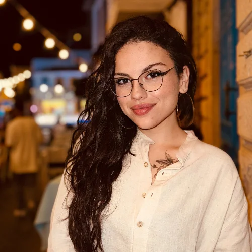 Eylül Rena M.